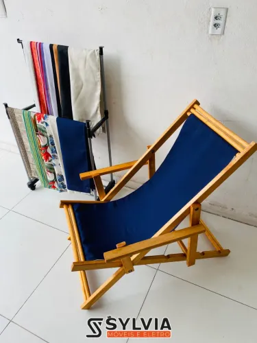 CADEIRA ESPREGUIÇADEIRA
