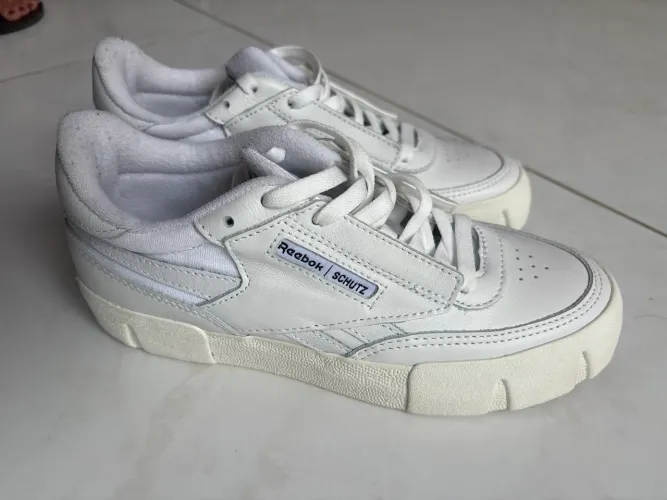 Tênis Schutz rebook feminino 