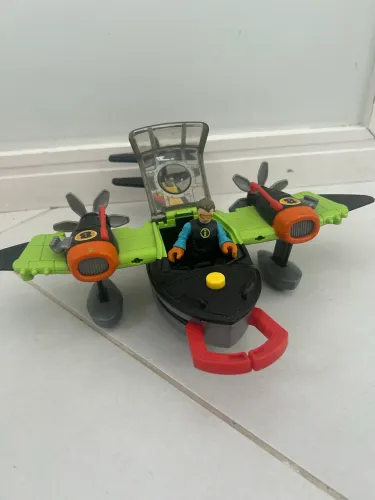Avião Escorpião dos Ventos
