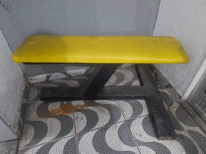 Bancos reto academia 300
