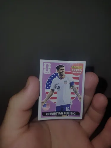 Figurinha Cristian Pulisic roxo - Extra Sticker