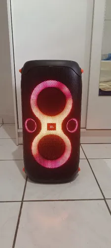 Caixa JBL