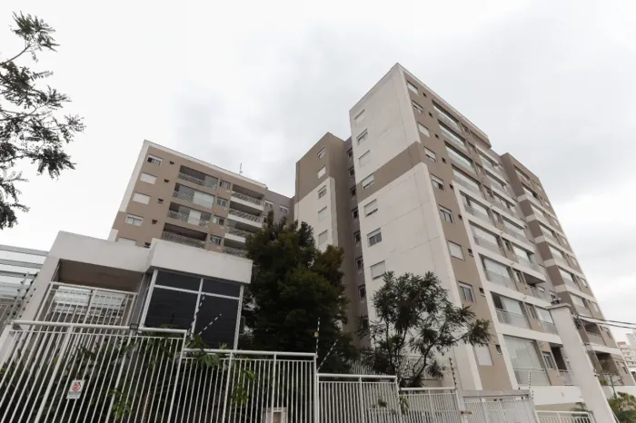 Apartamento para venda em Piqueri com 3 quartos, sendo 1 suíte, 76m²