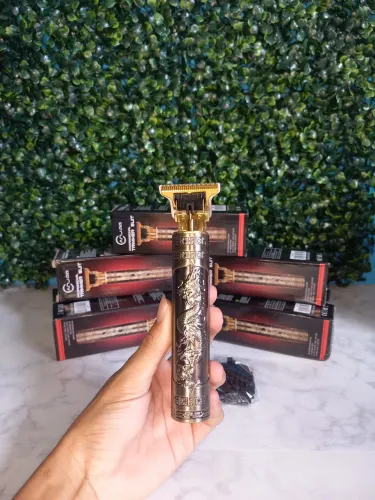 Promoção Retorno de Férias ? Máquina de cortar cabelo T9 de 39,99 por 29,99