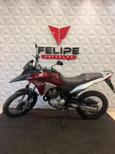 HONDA XRE 300 - ANO 2014(FELIPE VEÍCULOS)