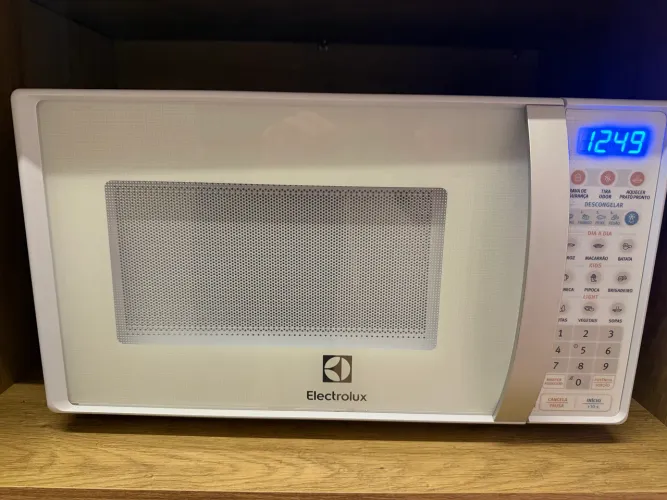 Microondas Eletrolux MTO30 - 20l