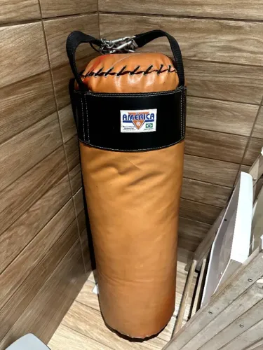 Saco de Boxe América 20kg