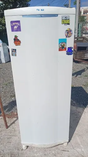Vendo geladeira Consul funcionando perfeitamente 