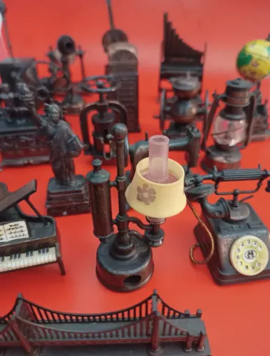 Miniaturas antigas antiguidade 30 unidades de ferro coleção 