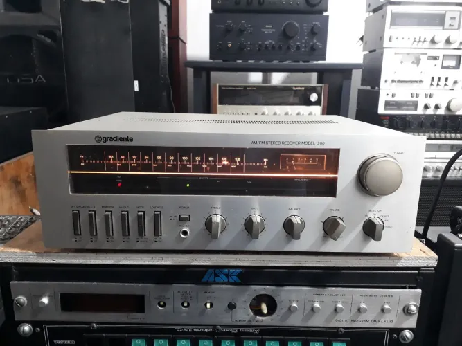 Receiver gradiente model 1260,impecável. 