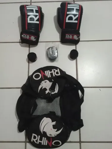 luva de muay thai rhino para iniciantes 