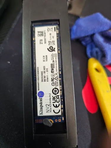 SSD M2 Kingston 2 TB (saúde em 100%)