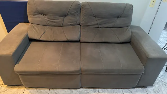 Sofá retrátil 2 lugares