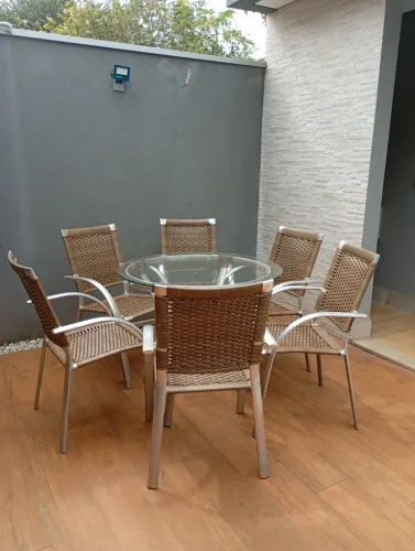 Mesa e 6 Cadeiras p área externa