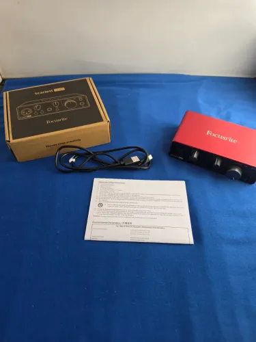 Interface De Áudio Focusrite Scarlett Solo Usb 3a Geração