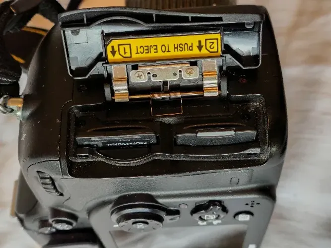 Nikon cameras e lentes vendo avulso ou kit