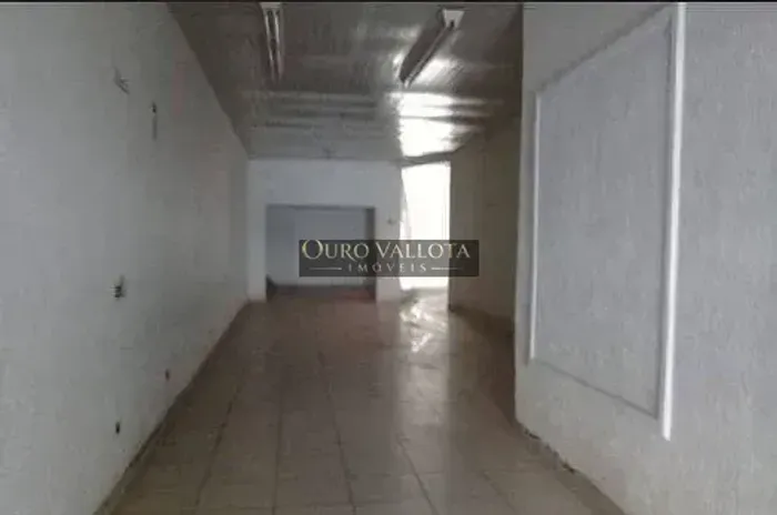 Terreno com Imóvel Comercial