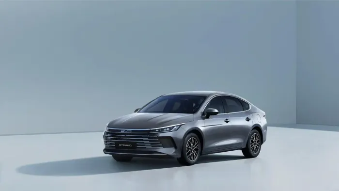 BYD King GL 1.5 16V Aut. (hibrido) 2027
