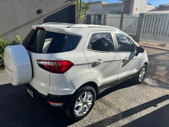 Ford Ecosport Titanium 2.0 16V Flex 5P Aut. 2015