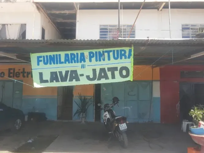 Funilaria pintura e lava jato 