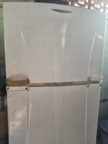 Geladeira brastemp gela muito 500 reais