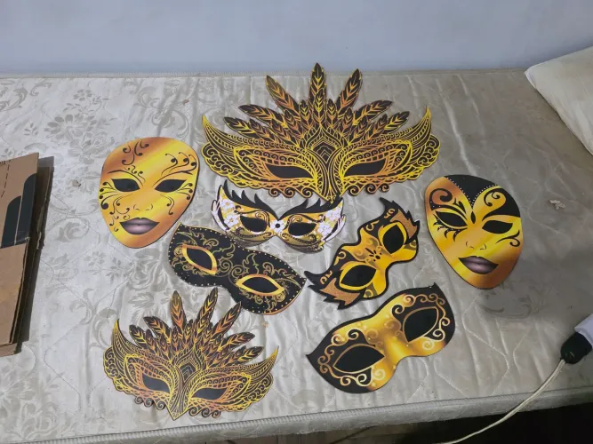 Kit de Máscaras Decorativas