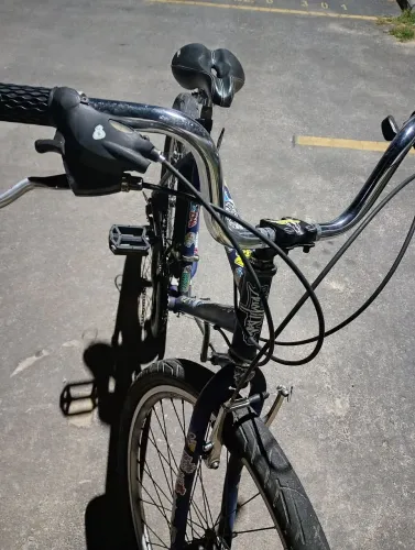 Bicicleta aro 26 pra sair hj