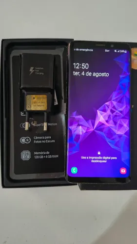 Celular Samsung S9 + Carregador original + Caixa. Com detalhes