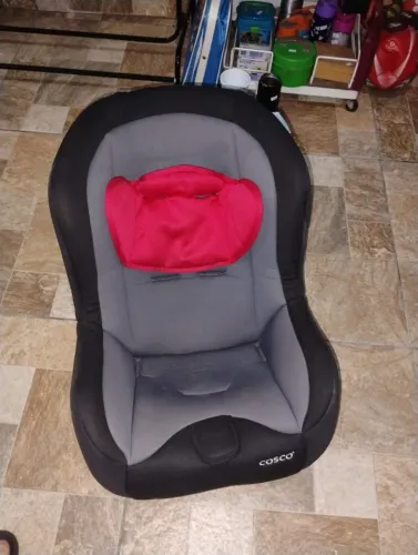 CADEIRINHA INFANTIL DA MARCA COSCO - LER DESCRIÇÃO