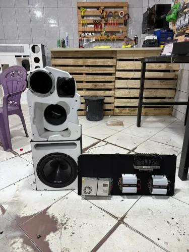 Som automotivo completo 