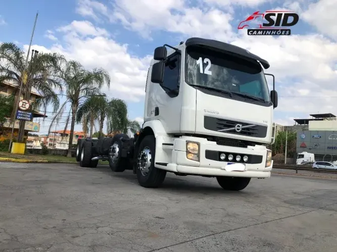 VOLVO 270 2012