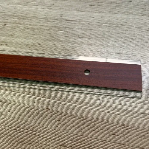 RÉGUA T - 60cm (Trident)