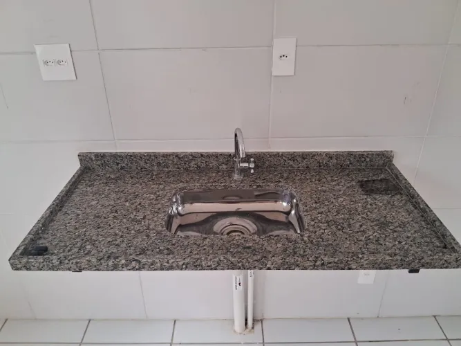 Pia de pedra  de cozinha 1.20 