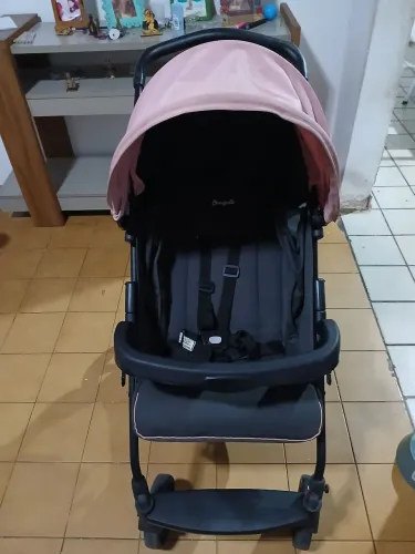 Carrinho de bebê