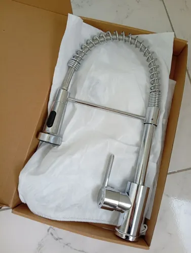 Vende-se torneira de cozinha nova