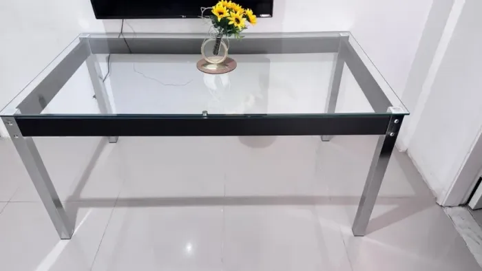 Mesa De Jantar De Vidro