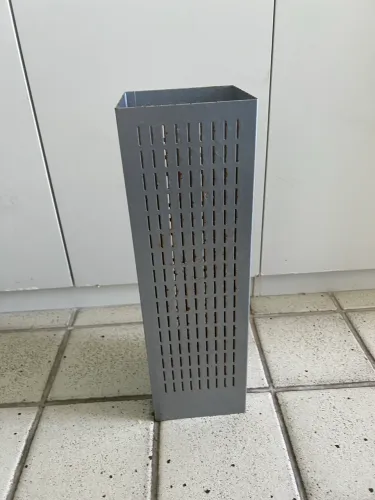 Porta guarda- chuva e bengala
