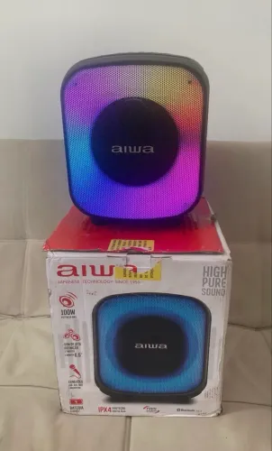 Caixa de Som AIWA PartyBox PB-07 bluetooth ótimo estado iluminação colorida aceito cartão