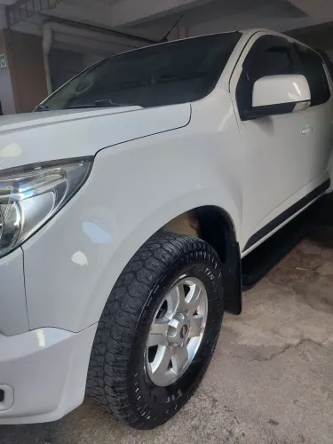 Chevrolet S10 Pick-up LT 2.8 TDI 4X4 CD Diesel AUT 2014