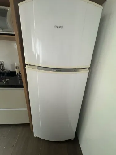 Geladeira Consul Bem Estar Frost Free"