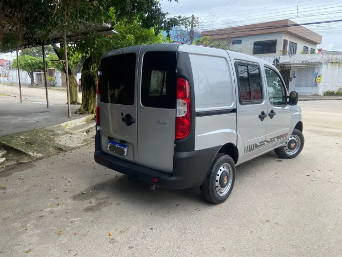 Fiat Doblo Cargo 1.8 MPI Fire Flex 8v/16v 4P 2012