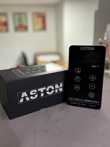 fonte digital Aston para tatuagem