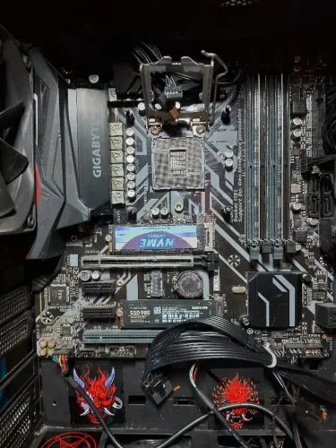 Placa-mãe Gigabyte Z390 M Gaming Rev. 1.0 LGA1151 DDR4