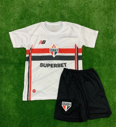 Conjunto infantil São Paulo