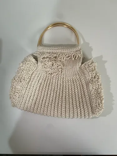 bolsa off white crochê artesanal