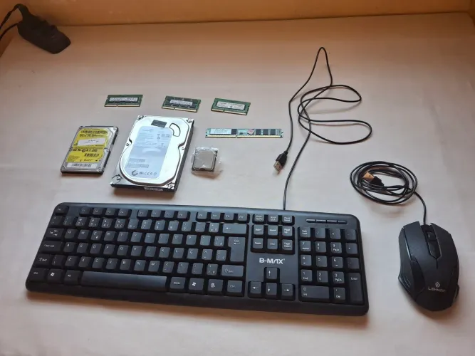 Vendo peças de informática 