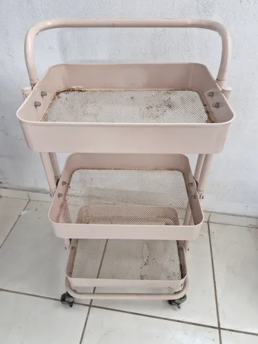 CARRINHO DE MATERIAL BARATO