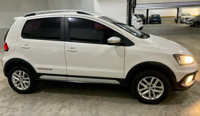 Volkswagen Crossfox I Motion 1.6 T. Flex 16V 5P 2015