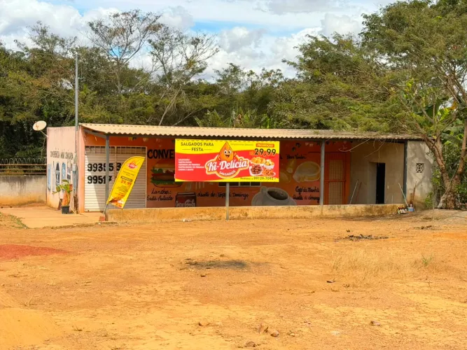 Lote Comercial 1.250 m² no Lago Corumbá com Construção