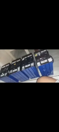 Lifepo4 12v ou 24v ou 48v.